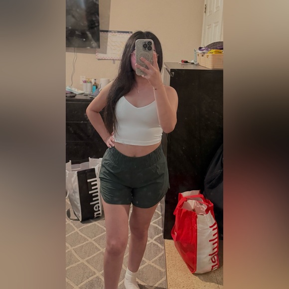 Lululemon track that shorts - Picture 2 of 5